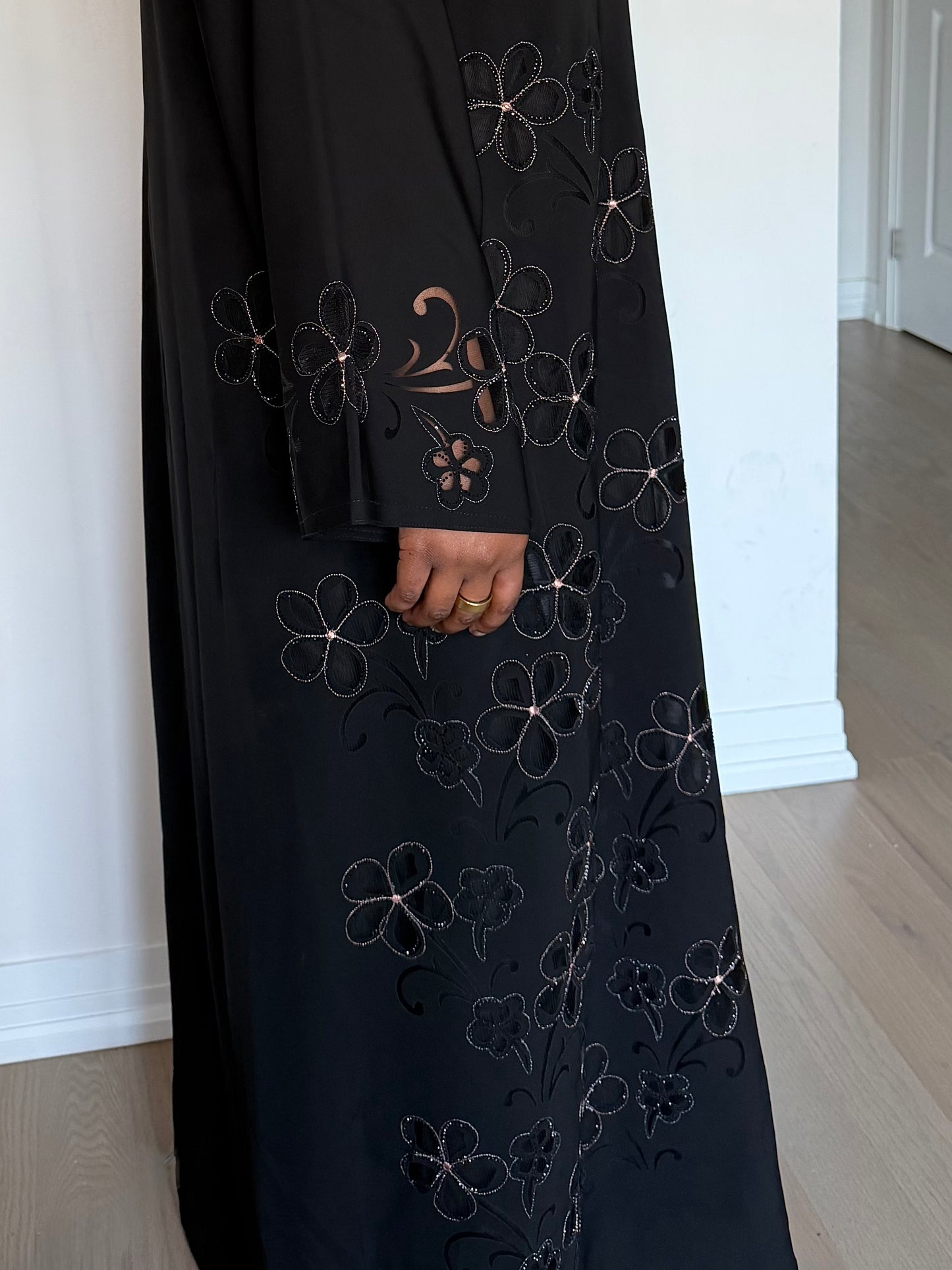 FREYAA Abaya