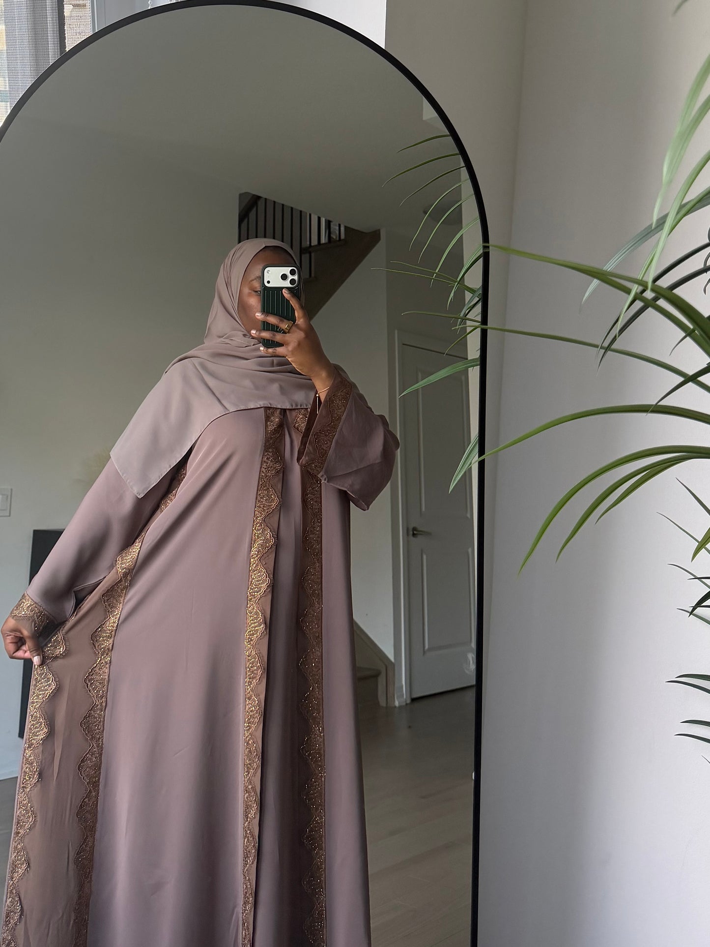 NOIR Bloom Abaya