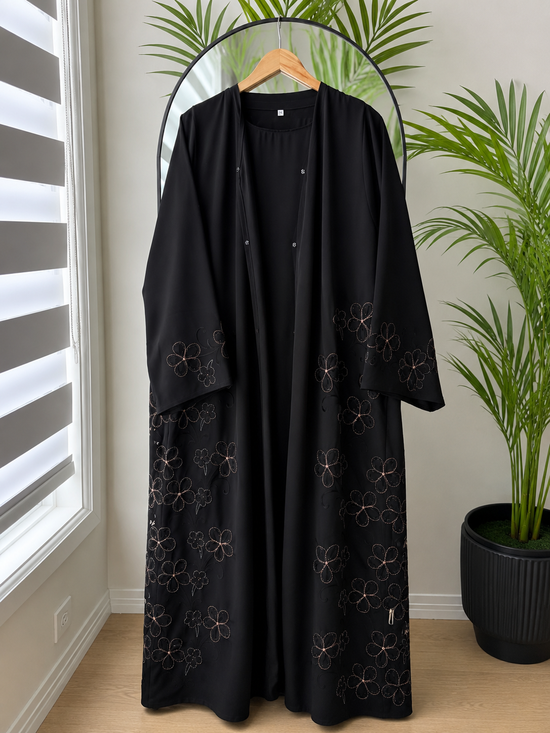 FREYAA Abaya